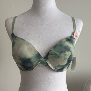 DANSKIN Green Camouflage Women's Bra with patting